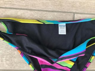 Bikini arcobaleno taglia S