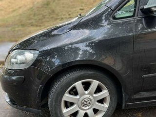 VOLKSWAGEN golf plus