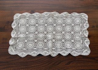 Centrotavola uncinetto rettangolare bianco