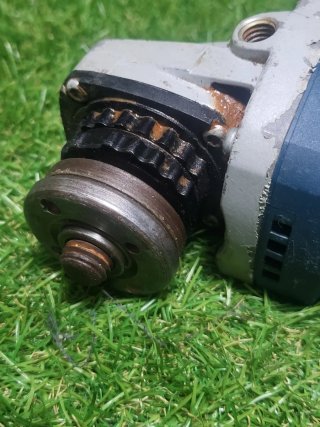 Radial amoladora BOSCH GWS 700