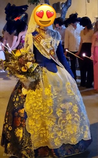 Traje de Fallera Azul y Dorado