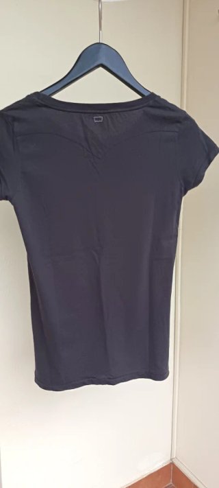 Camiseta levis