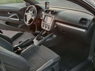 VOLKSWAGEN scirocco