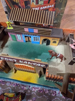 Juguete antiguo Fort kansas