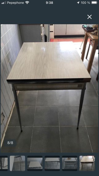 Mesa vintage formica y metal