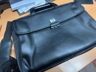 Maletín HP Piel Profesional Negro