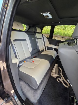 Rolls-Royce Cullinan Black Badge | 2022 | 600 CV