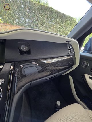 Rolls-Royce Cullinan Black Badge | 2022 | 600 CV
