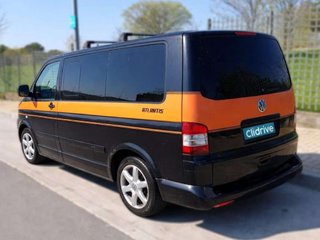 VOLKSWAGEN multivan