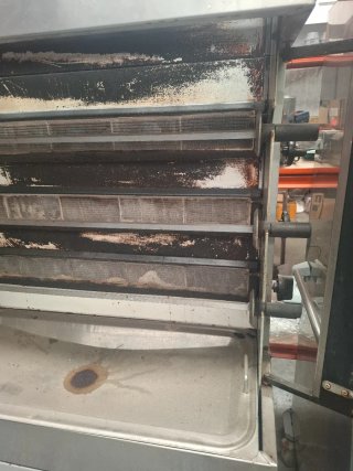 Asador de pollos 3 espadas