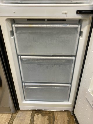 Nevera-Lavadora Bosch Lavavajilla LG garantía T