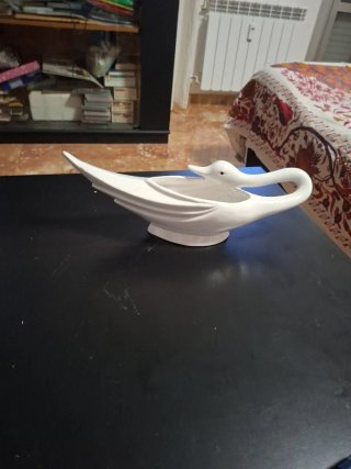 Soprammobile ceramica bianco cigno