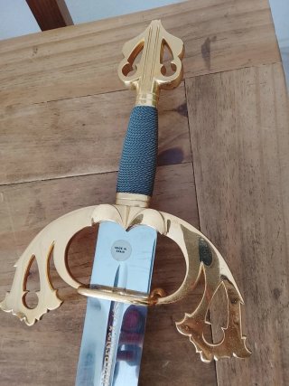 Espada decorativa