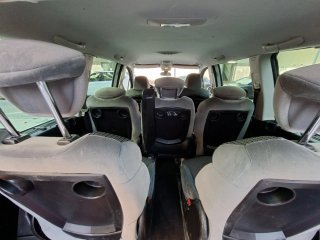 Peugeot 807 2012