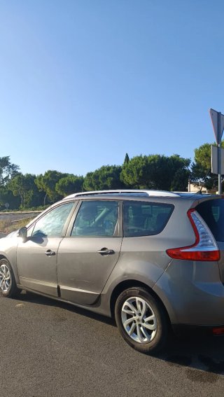 Renault Renault Mégane grand senic 2015