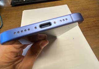 iPhone 16 Azul