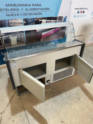 Vitrina refrigerada Coreco cristal recto