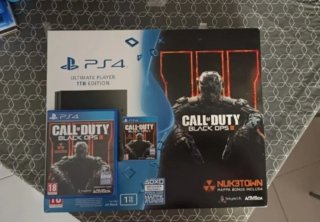 PS4 + 2 mandos