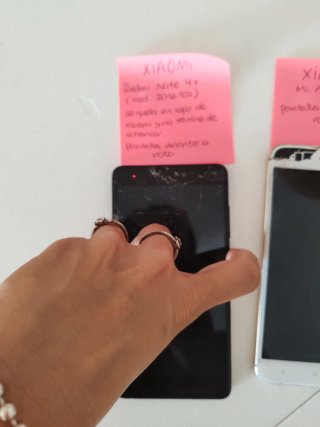 Lote 3 móviles Xiaomi y Wiko para reparar