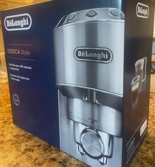 Cafetera DeLonghi Dedica Style