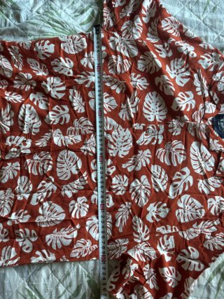 Camisa Hawaiana Lefties Estampado Hojas Talla L