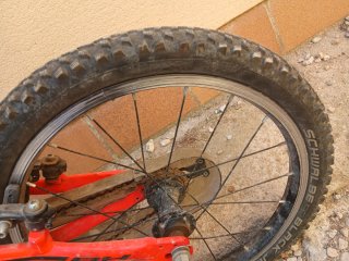 Bicicleta BH 18 4-6 años