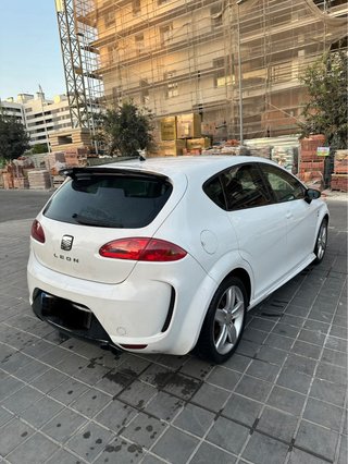 SEAT Leon Open 2.0 TDI kit aerodinámico 2008