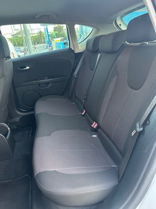 SEAT Leon Open 2.0 TDI kit aerodinámico 2008