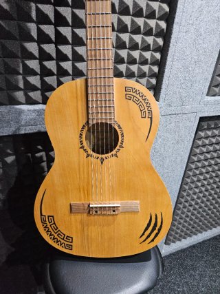 Guitarra Clásica Bamboo BG39-FE Feline
