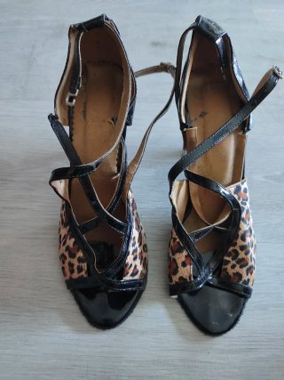 Zapatos de tacón para baile