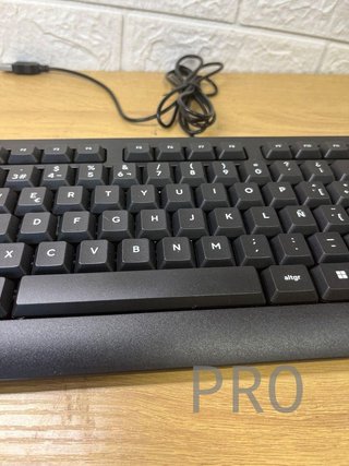 Teclado con Cable Trust Taro