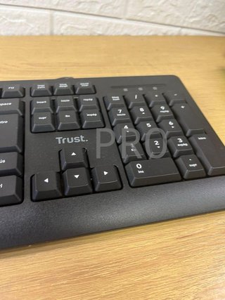 Teclado con Cable Trust Taro