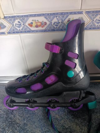 Patines en línea negros talla 43