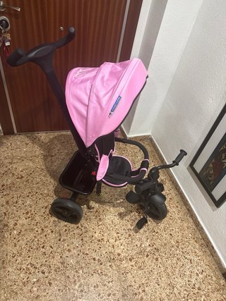 Triciclo MOLTO Urban Trike Rosa de 1 a 3 años.