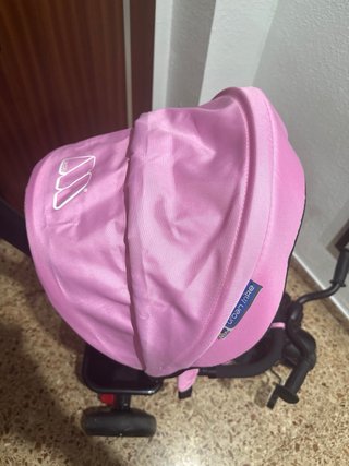 Triciclo MOLTO Urban Trike Rosa de 1 a 3 años.