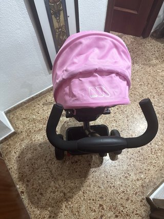 Triciclo MOLTO Urban Trike Rosa de 1 a 3 años.