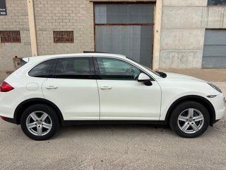 Porsche Cayenne 2011