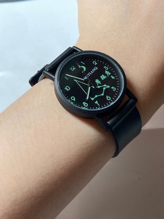 Reloj MSTIANQ Negro con Luna y Estrellas