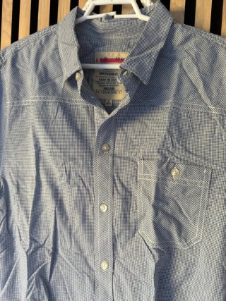 Camisa Bershka cuadros manga corta Talla L