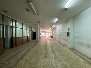 Local comercial en alquiler en Delicias en Zaragoza