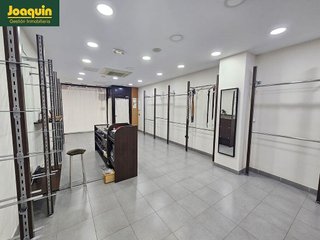 Local comercial en alquiler en Viñuela - Rescatado en Córdoba