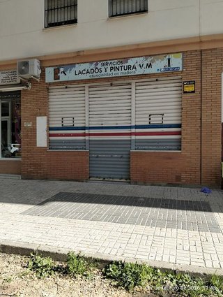Local comercial en alquiler en Colores - Entreparques en Sevilla
