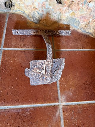 Azada antigua de cobre