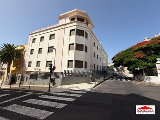Ático en alquiler en Salamanca - Uruguay - Las Mimosas en Santa Cruz de Tenerife