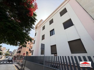 Ático en alquiler en Salamanca - Uruguay - Las Mimosas en Santa Cruz de Tenerife