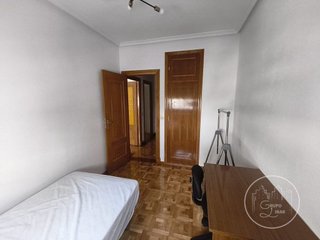 Piso en alquiler en Centro en Ávila