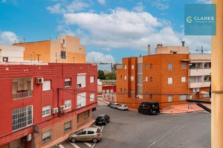 Piso en alquiler en Los Ángeles - Cruz de Caravaca en Almería