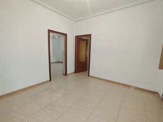 Casa pareada en venta en Tomelloso