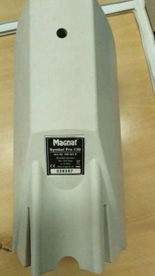 Altavoces Magnat Beige