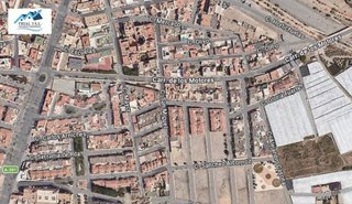 Garaje en venta en Roquetas Centro en Roquetas de Mar